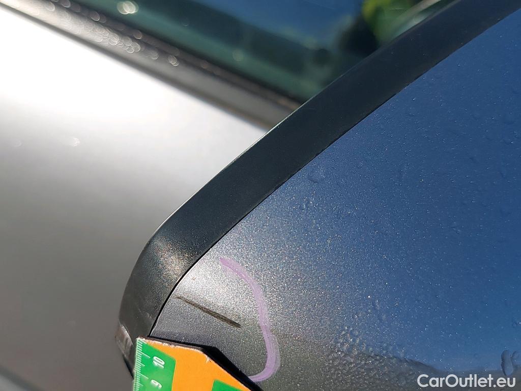  Peugeot  3008 PEUGEOT  / 2016 / 5P / todoterreno 1.5 BlueHDi 96kW (130CV) S&S Active EAT8 #24