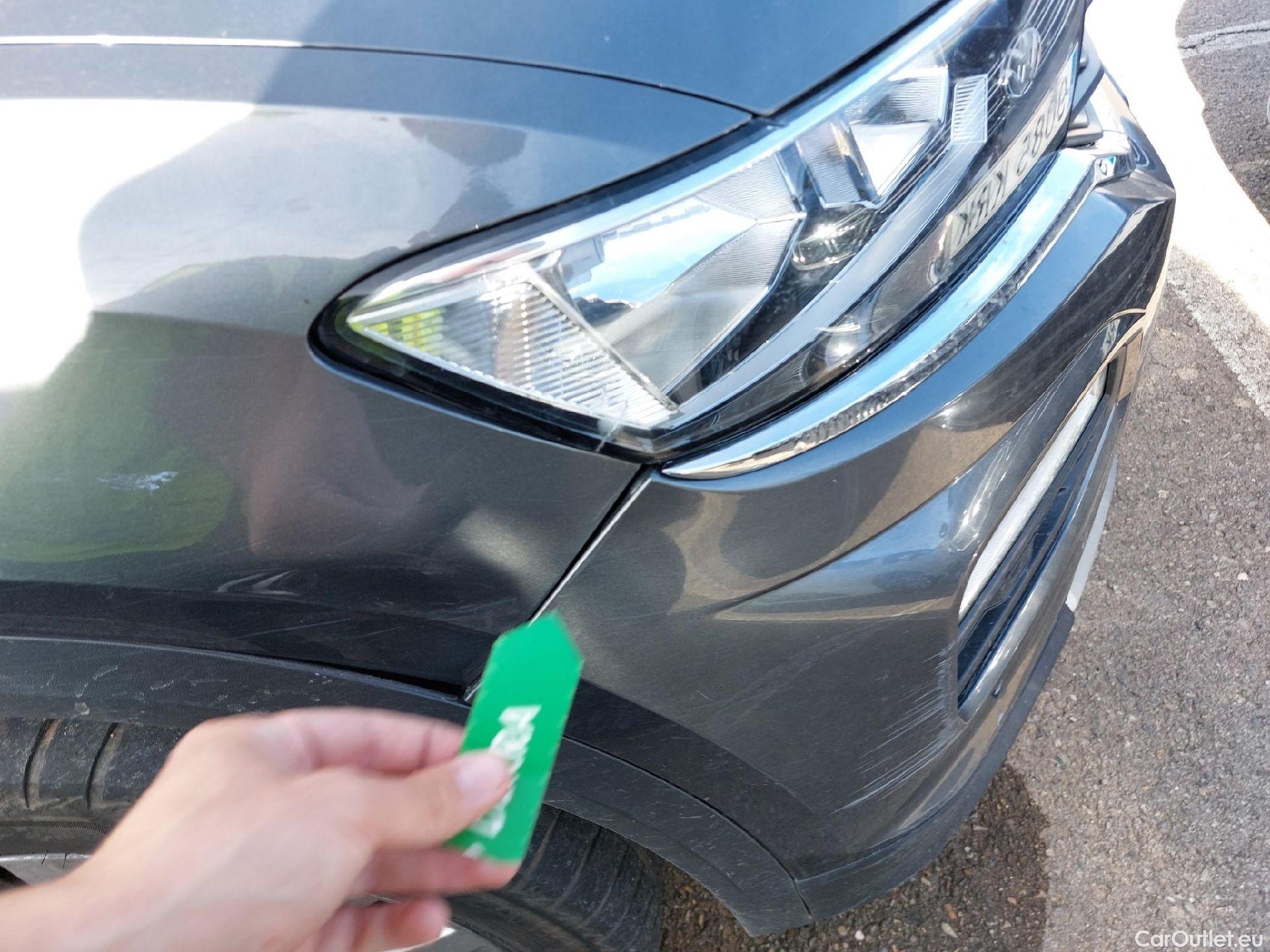  Volkswagen  T-ROC VOLKSWAGEN  / 2017 / 5P / todoterreno Advance 2.0 TDI 110kW (150CV) DSG (AC2) #25