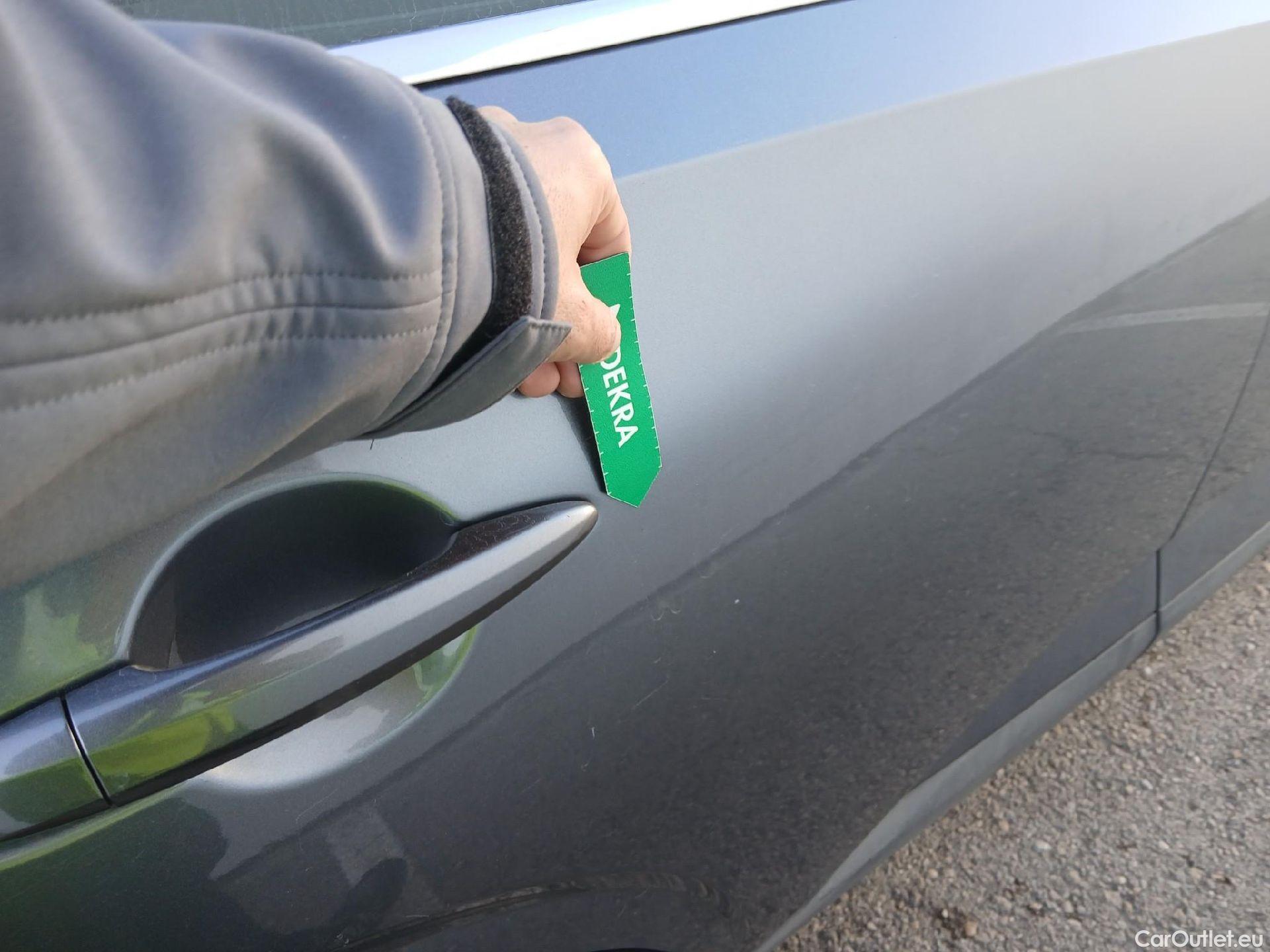  Nissan  Qashqai NISSAN  / 2021 / 5P / todoterreno DIG-T 103kW (140CV) mHEV 4x2 Acenta #12