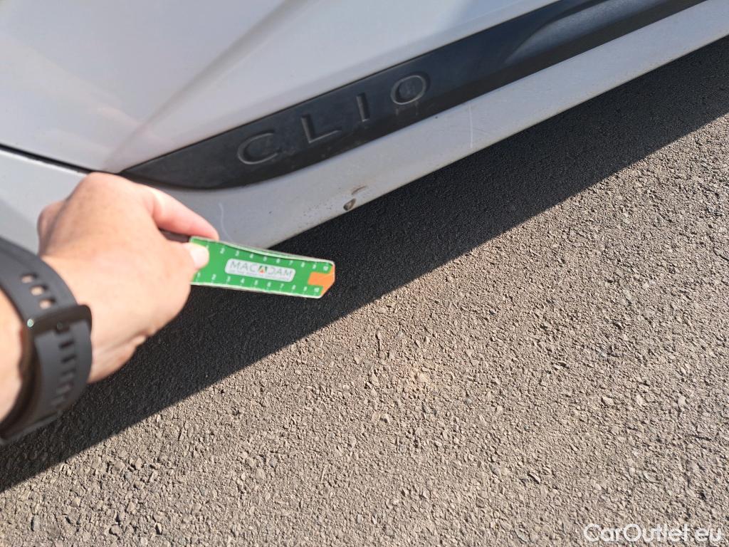  Renault  Clio RENAULT  / 2019 / 5P / berlina con portón Business TCe 67 kW (90CV) #15