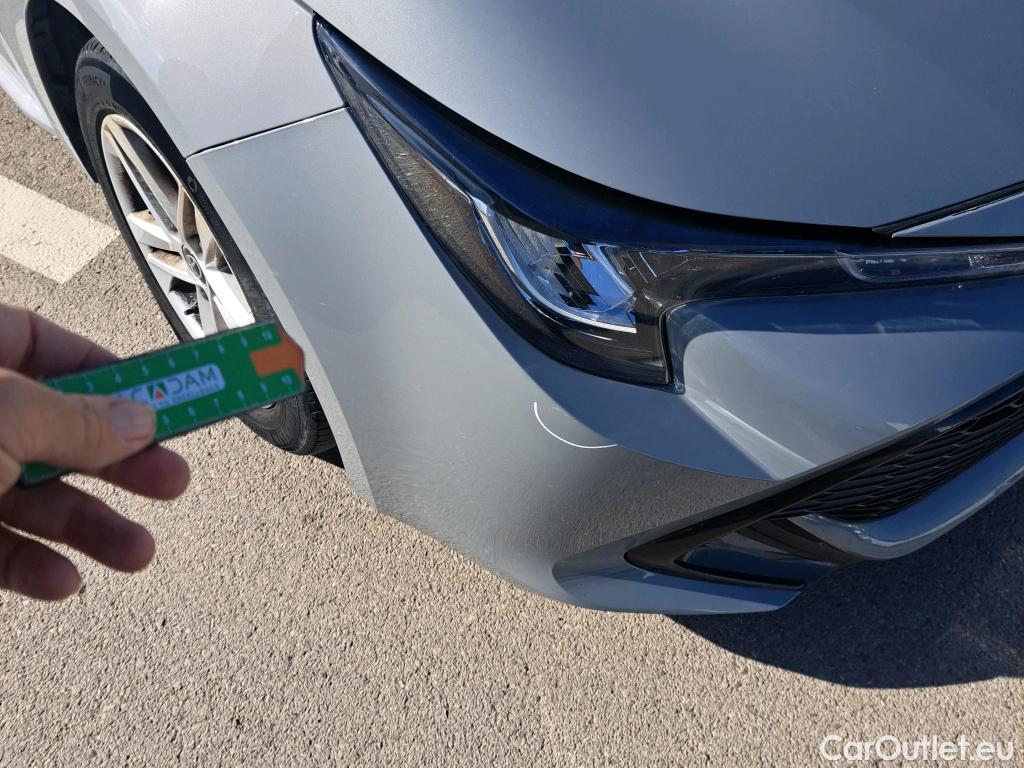  Toyota  Corolla TOYOTA  / 2019 / 5P / familiar 1.8 125H ACTIVE TECH E-CVT TOU SPORT #17