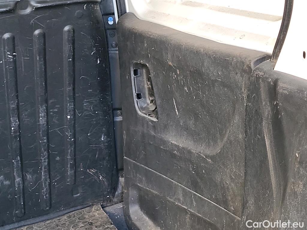  Opel  Combo OPEL  / 2018 / 3P / furgón derivado de turismo 1.6 TD S/S 74kW (100CV) Express L H1 650 #14