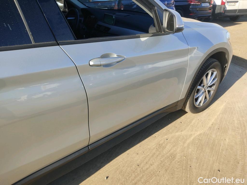  Bmw  X1 BMW  / 2019 / 5P / todoterreno sDrive18dA Corporate #25