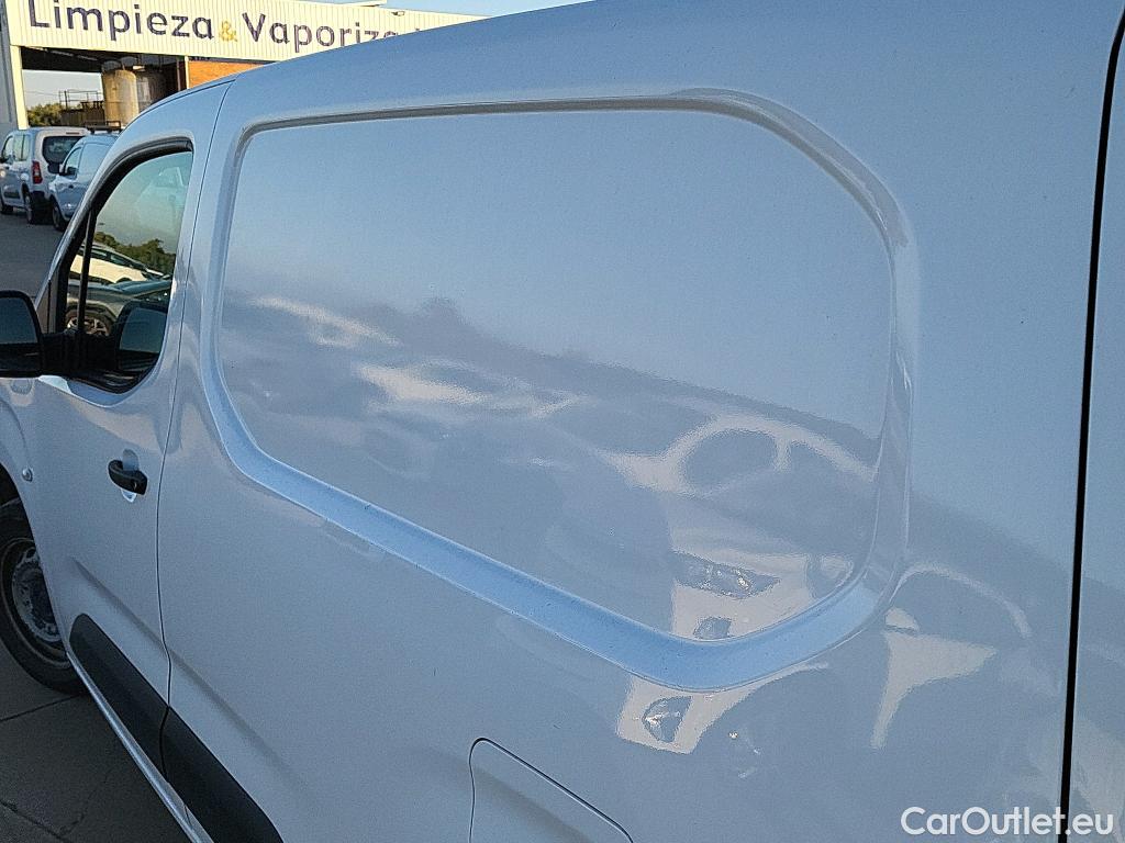  Opel  Combo OPEL  / 2018 / 3P / furgón derivado de turismo 1.6 TD S/S 74kW (100CV) Express L H1 650 #9