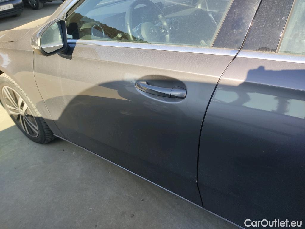  Mercedes  A-Klasse MERCEDES-BENZ Clase A / 2018 / 4P / sedán Sedán A 250 e #1