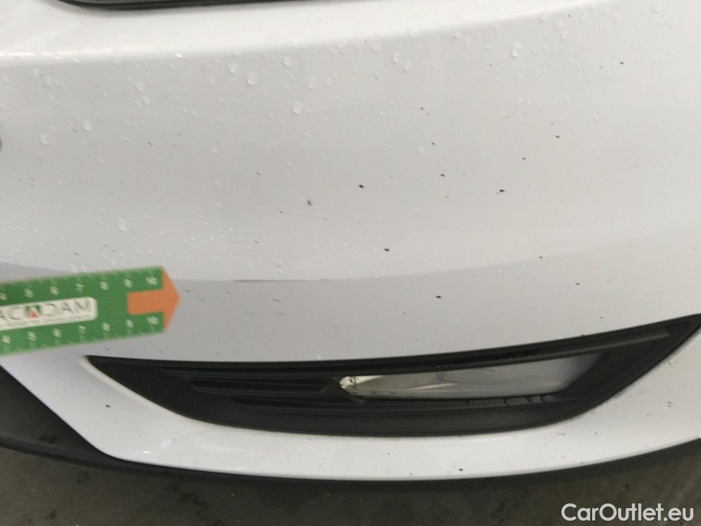  Ford  Focus FORD  5p 3G berlina con portón 1.5 TDCi 70kW (95CV) Trend #12