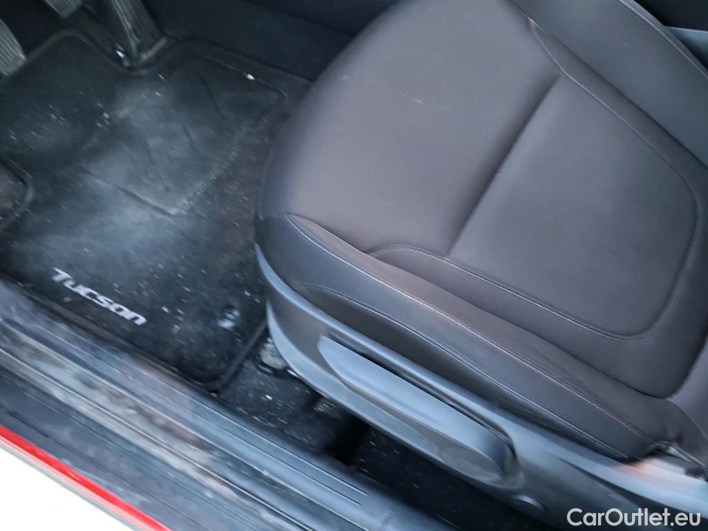  Hyundai  Tucson HYUNDAI  / 2020 / 5P / todoterreno 1.6 TGDI 110kW (150CV) Maxx #9