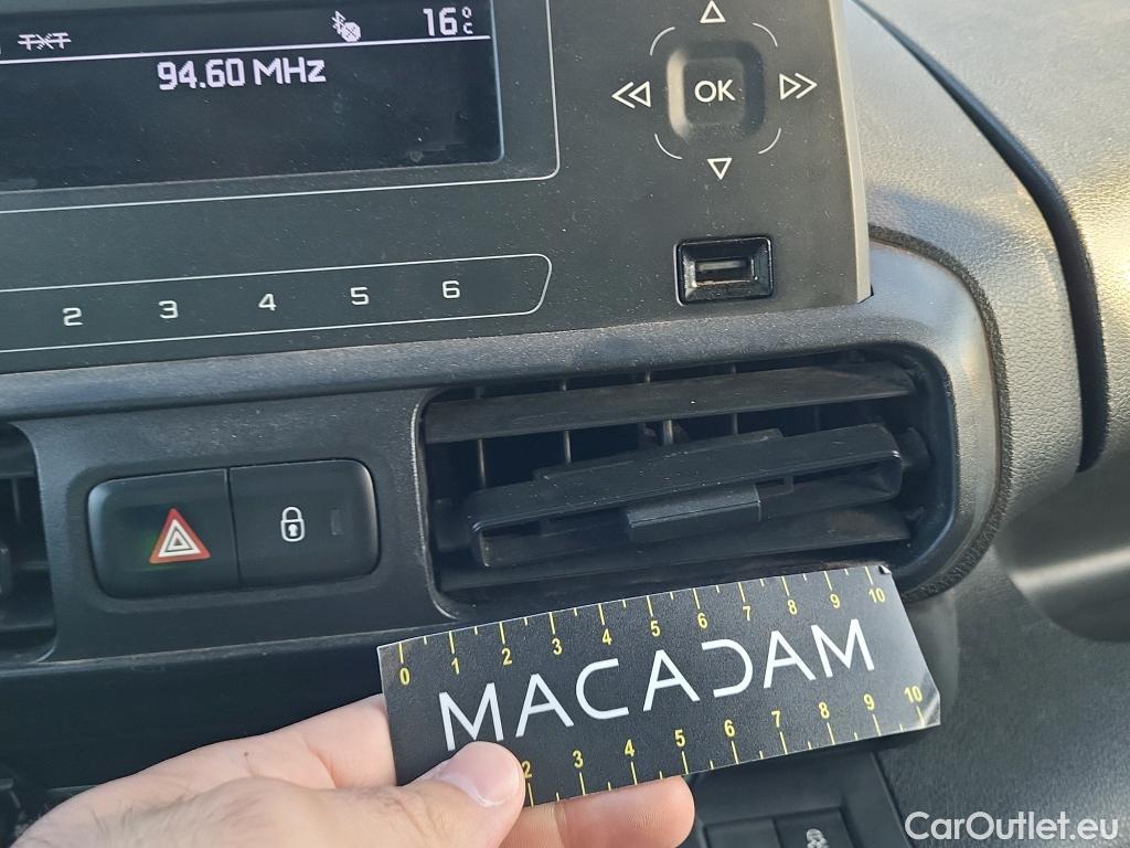  Opel  Combo OPEL  / 2018 / 3P / furgón derivado de turismo 1.6 TD S/S 74kW (100CV) Express L H1 650 #22