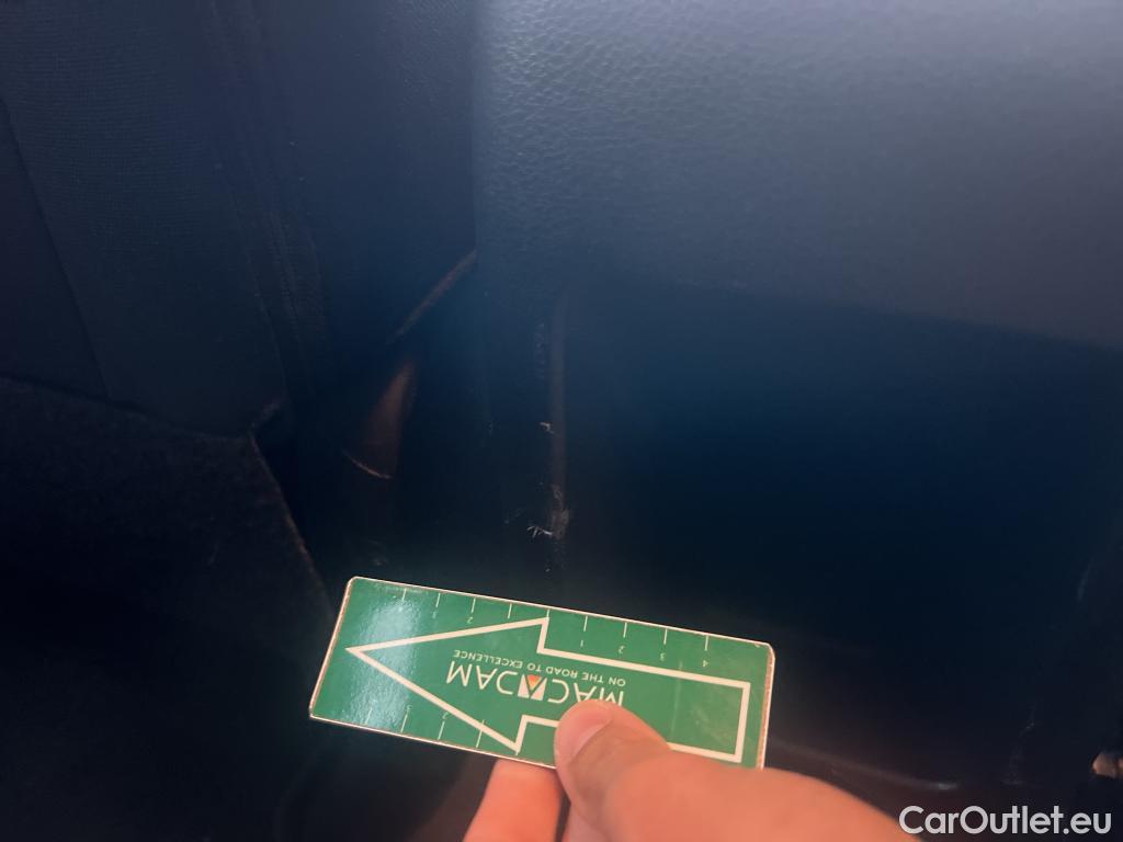  Nissan  Qashqai NISSAN  / 2021 / 5P / todoterreno DIG-T 116kW (158CV) mHEV Xtronic Acenta (AC3) #5