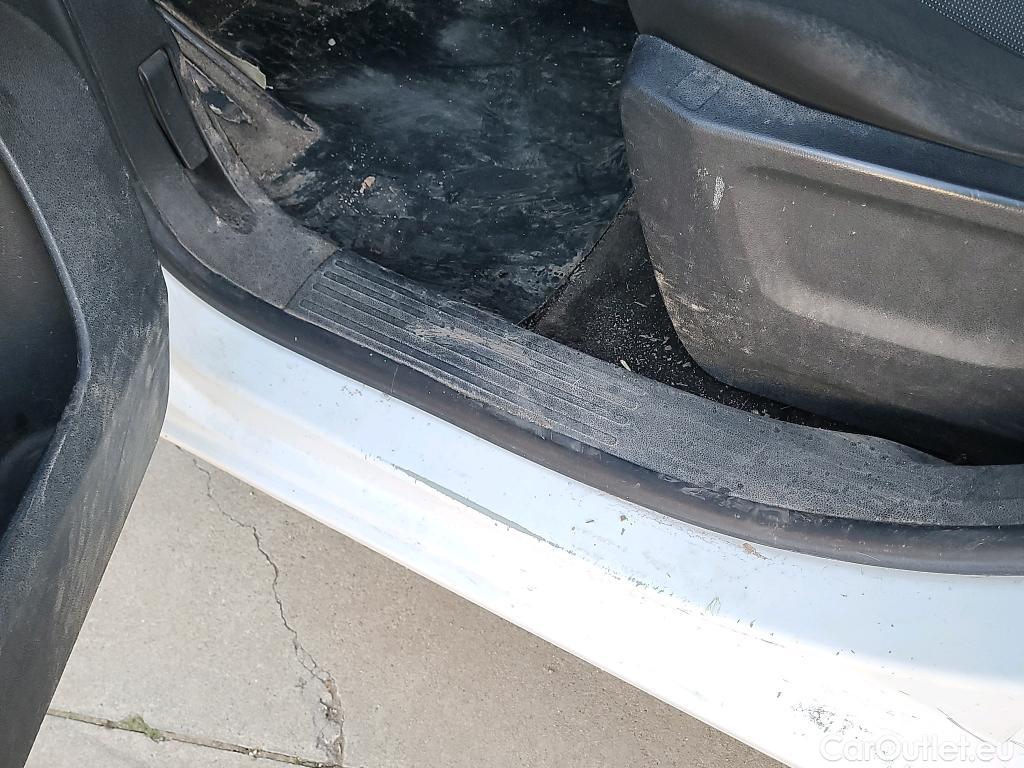  Opel  Combo OPEL  / 2018 / 3P / furgón derivado de turismo 1.6 TD S/S 74kW (100CV) Express L H1 650 #25