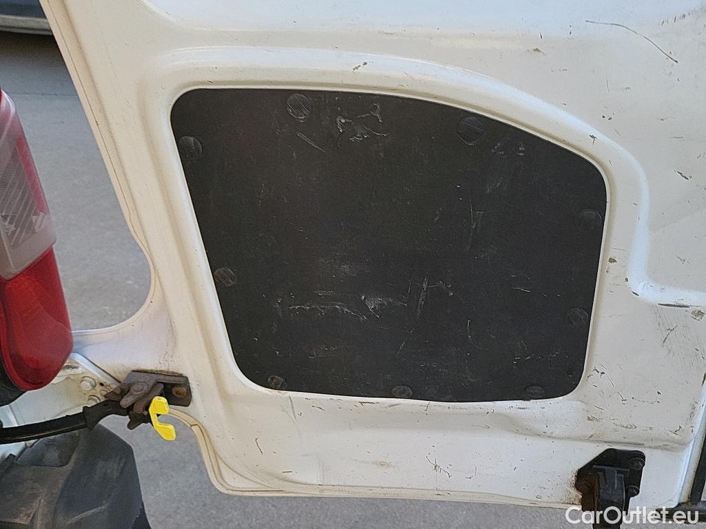  Opel  Combo OPEL  / 2018 / 3P / furgón derivado de turismo 1.6 TD S/S 74kW (100CV) Express L H1 650 #32