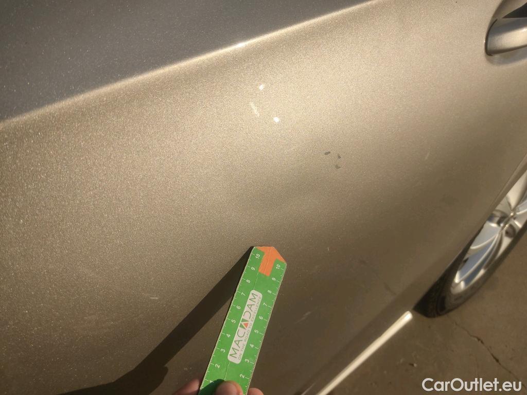  Mercedes  A-Klasse MERCEDES-BENZ Clase A / 2018 / 5P / berlina con portón A 180 d #7