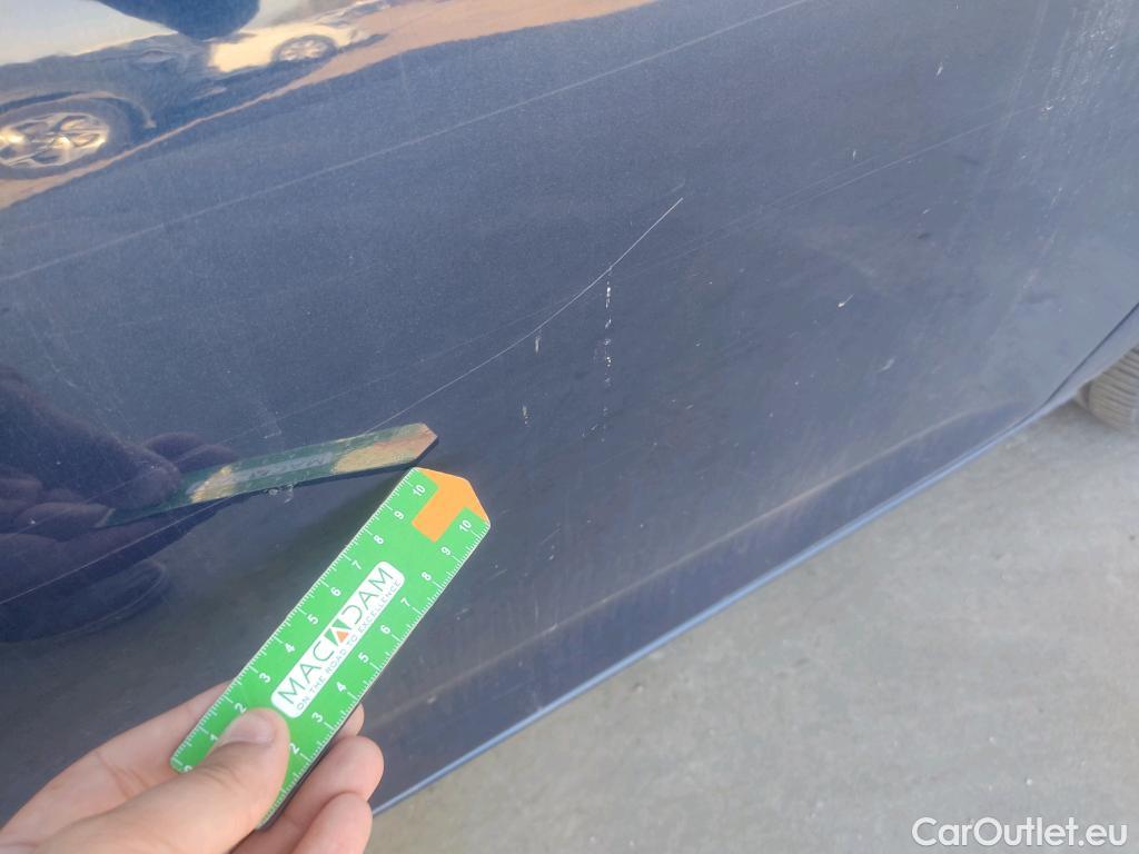  Opel  Astra OPEL  / 2019 / 5P / berlina con portón 1.2T SHT 96kW (130CV) GS Line #12