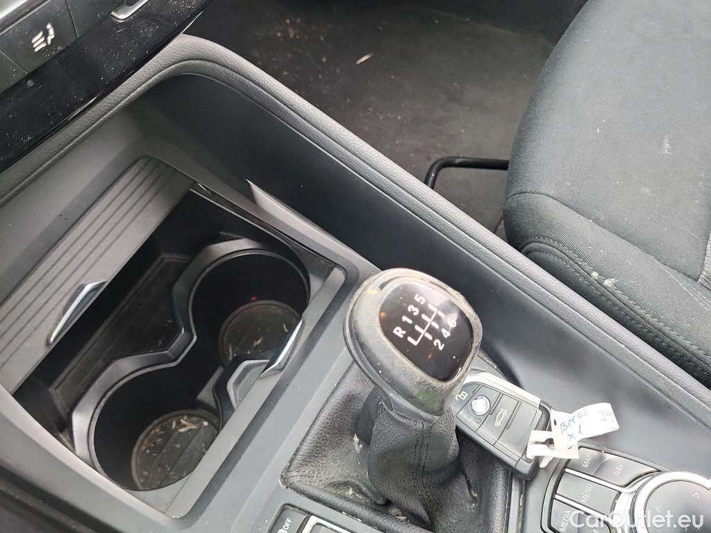  Bmw  X1 BMW  / 2015 / 5P / todoterreno sDrive18d #14