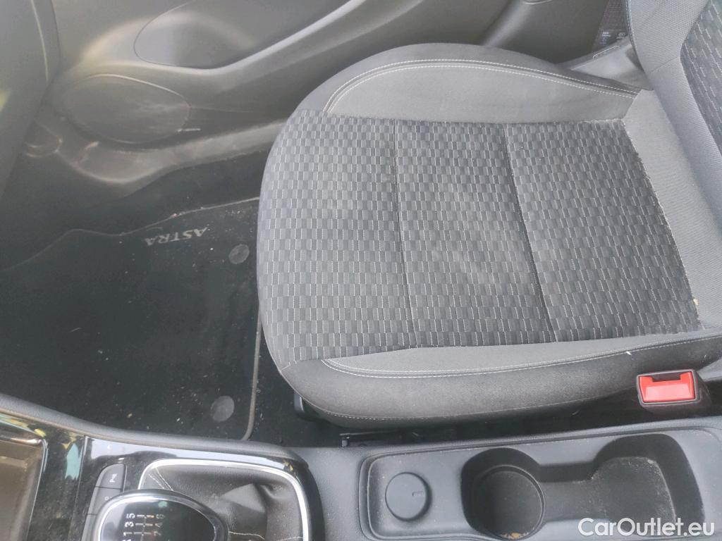  Opel  Astra OPEL  / 2019 / 5P / berlina con portón 1.2T SHT 96kW (130CV) GS Line #22