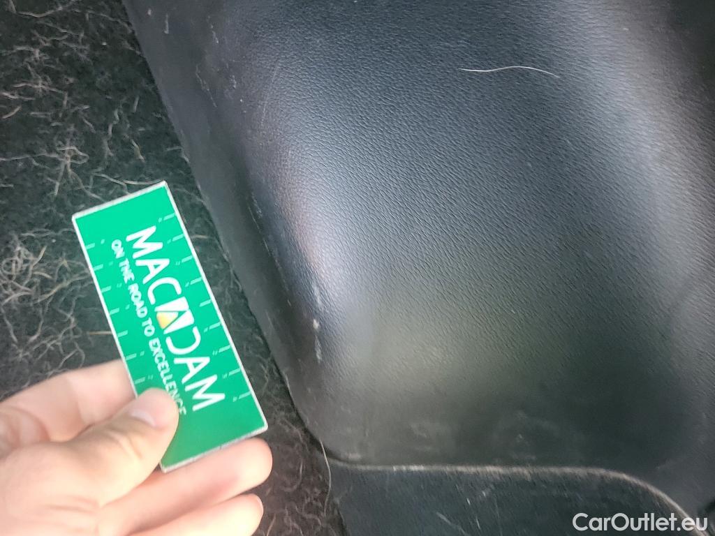  KIA  Sportage  Business 1.6 CRDi 135CV AT7 E6d #36