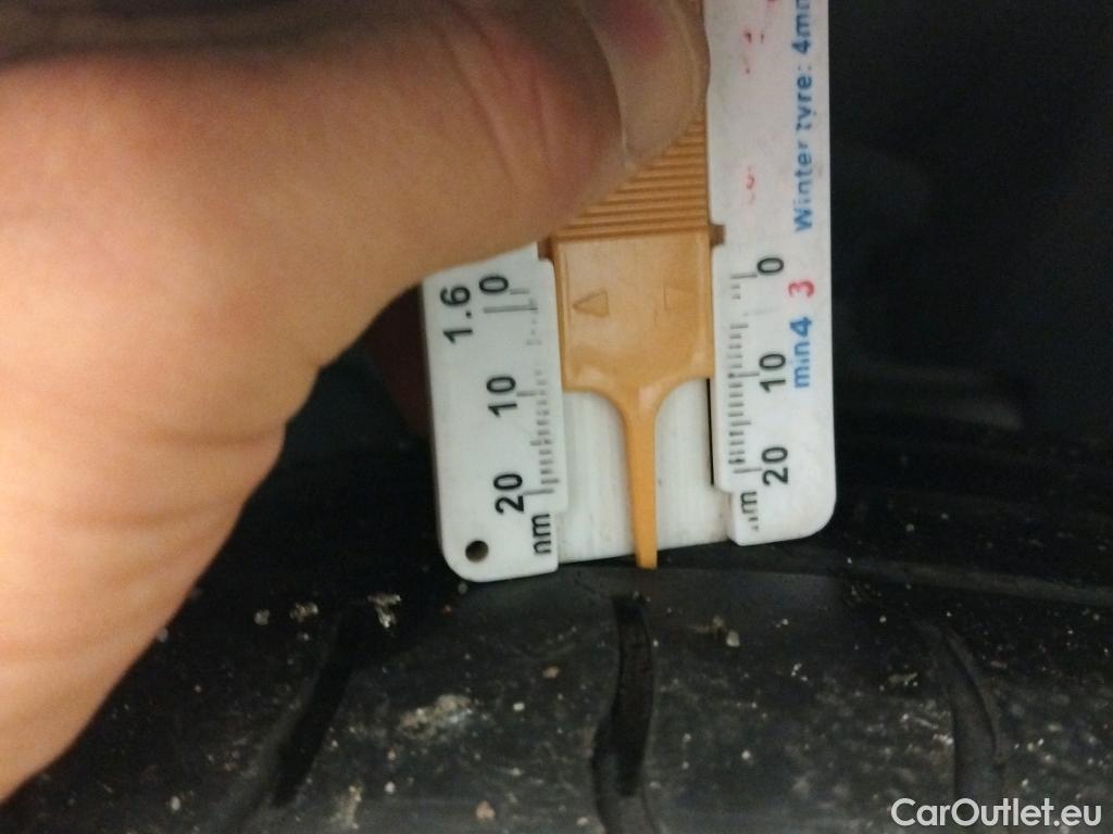  Ford  Focus FORD  5p 3G berlina con portón 1.5 TDCi 70kW (95CV) Trend #10