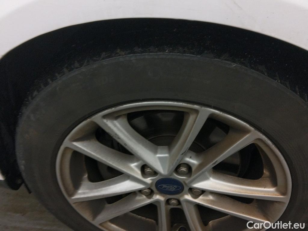  Ford  Focus FORD  5p 3G berlina con portón 1.5 TDCi 70kW (95CV) Trend #7