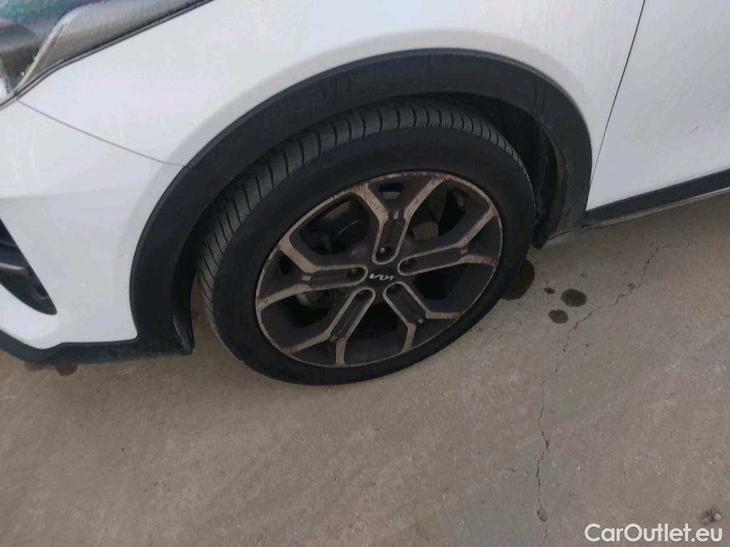  KIA  XCeed KIA  / 2019 / 5P / todoterreno 1.5 MHEV Tech 118kW (160CV) DCT #1