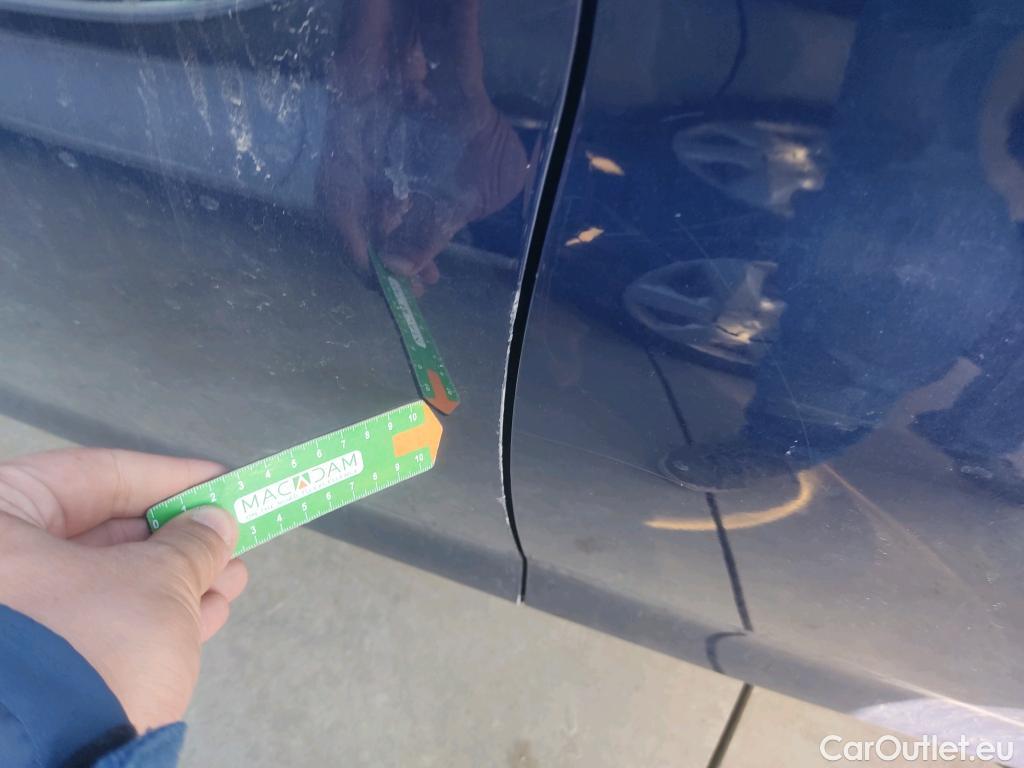  Opel  Astra OPEL  / 2019 / 5P / berlina con portón 1.2T SHT 96kW (130CV) GS Line #9