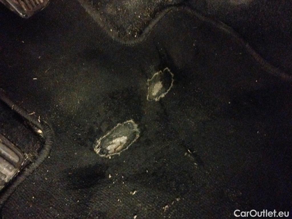  Ford  Focus FORD  5p 3G berlina con portón 1.5 TDCi 70kW (95CV) Trend #3