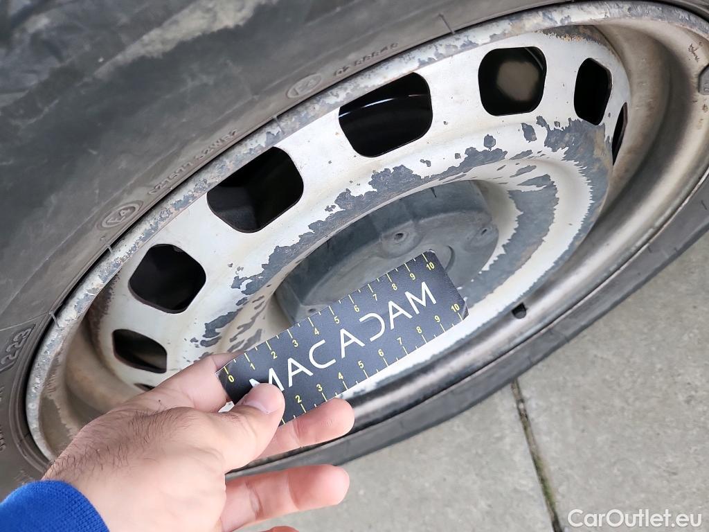  Opel  Combo OPEL  / 2018 / 3P / furgón derivado de turismo 1.6 TD S/S 74kW (100CV) Express L H1 650 #63