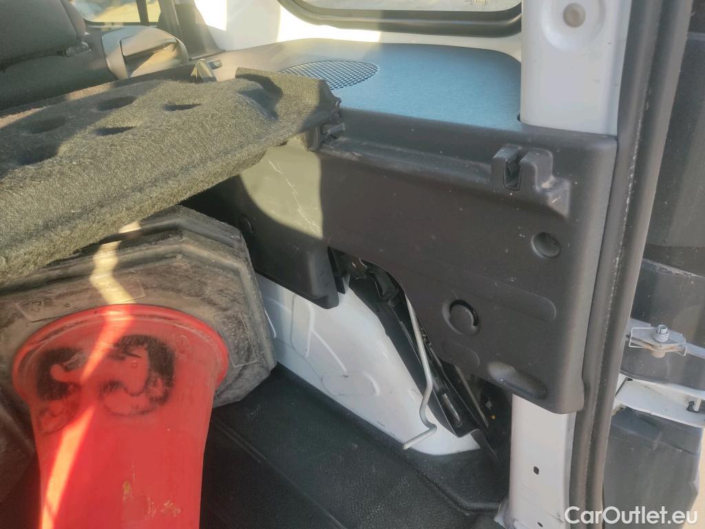  Renault  Kangoo RENAULT  Combi / 2013 / 4P / combi Profes. M1-AF Blue dCi 70 kW(95 CV) -SS) #13