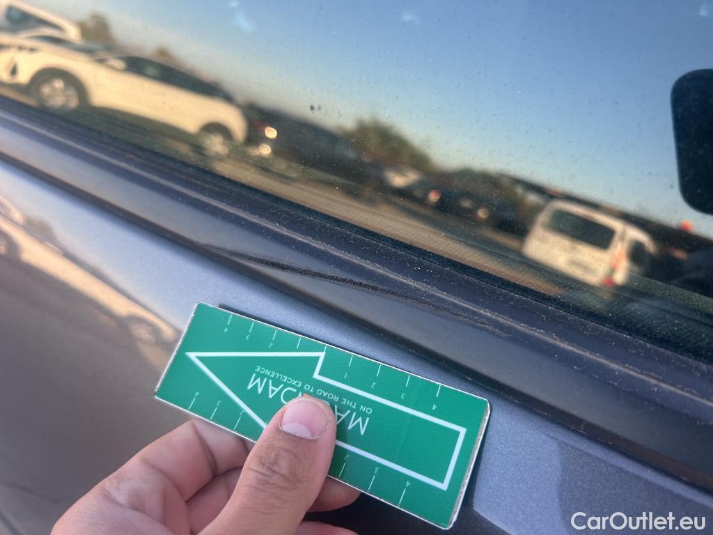  Peugeot  3008 PEUGEOT  / 2020 / 5P / todoterreno 1.5 BlueHDi 96kW (130CV) S&S Active Pack (AC3) #15