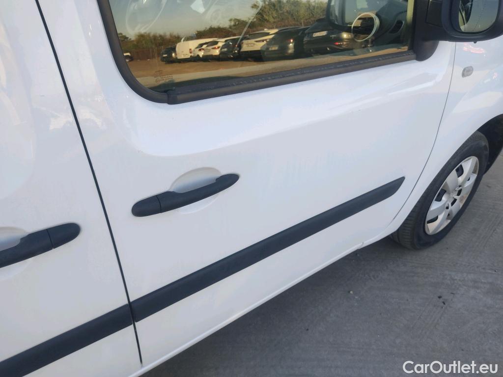  Renault  Kangoo RENAULT  Combi / 2013 / 4P / combi Profes. M1-AF Blue dCi 70 kW(95 CV) -SS) #28