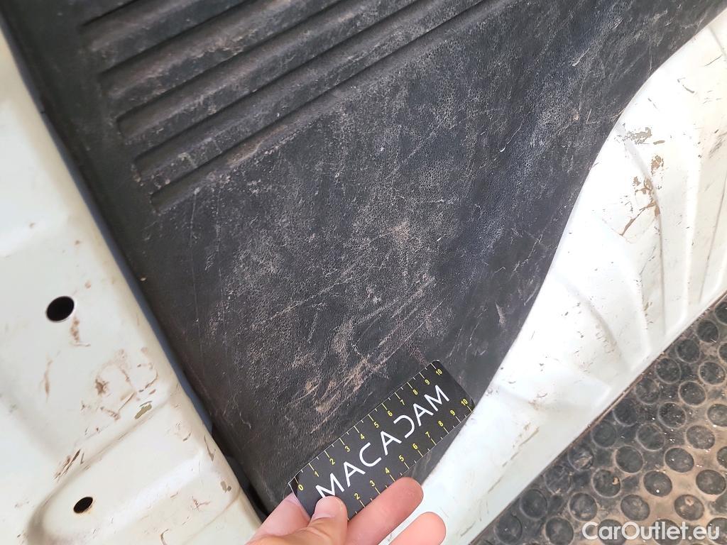  Opel  Combo OPEL  / 2018 / 3P / furgón derivado de turismo 1.6 TD S/S 74kW (100CV) Express L H1 650 #39