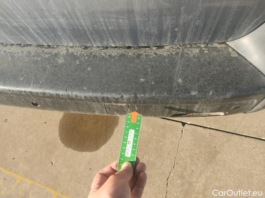  Peugeot  Expert PEUGEOT  / 2016 / 4P / furgón Furgón Premium 2.0 BlueHDi 120 S&S Long #32