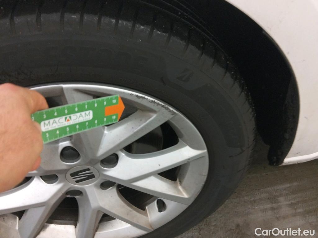  Seat  Leon SEAT Nuevo León / 2020 / 5P / familiar SP 2.0 TDI 85kW Style Go(SP) #2