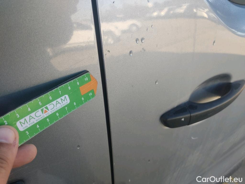  Peugeot  Expert PEUGEOT  / 2016 / 4P / furgón Furgón Premium 2.0 BlueHDi 120 S&S Long #45