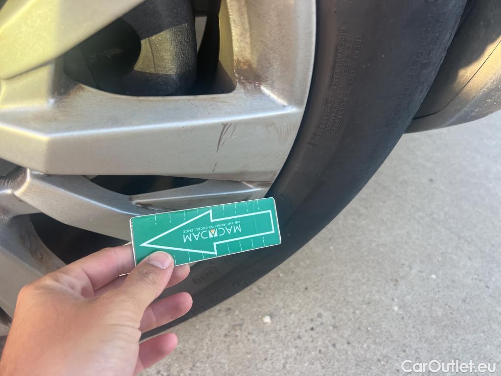  Peugeot  3008 PEUGEOT  / 2020 / 5P / todoterreno 1.5 BlueHDi 96kW (130CV) S&S Active Pack (AC3) #20