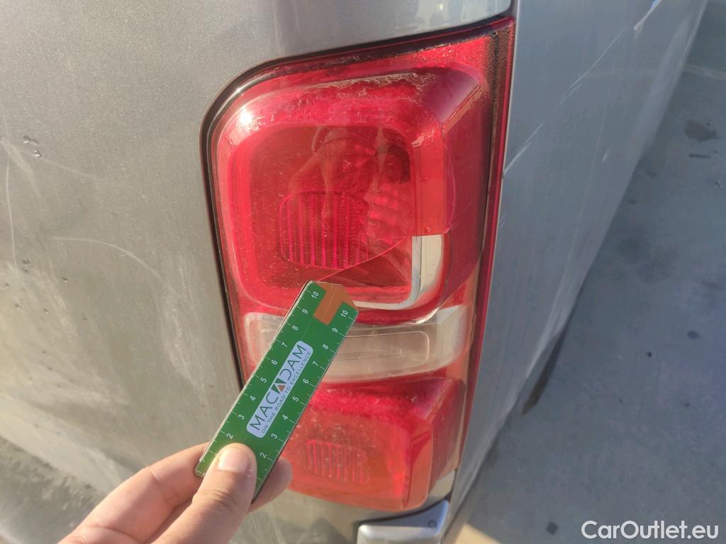  Peugeot  Expert PEUGEOT  / 2016 / 4P / furgón Furgón Premium 2.0 BlueHDi 120 S&S Long #9