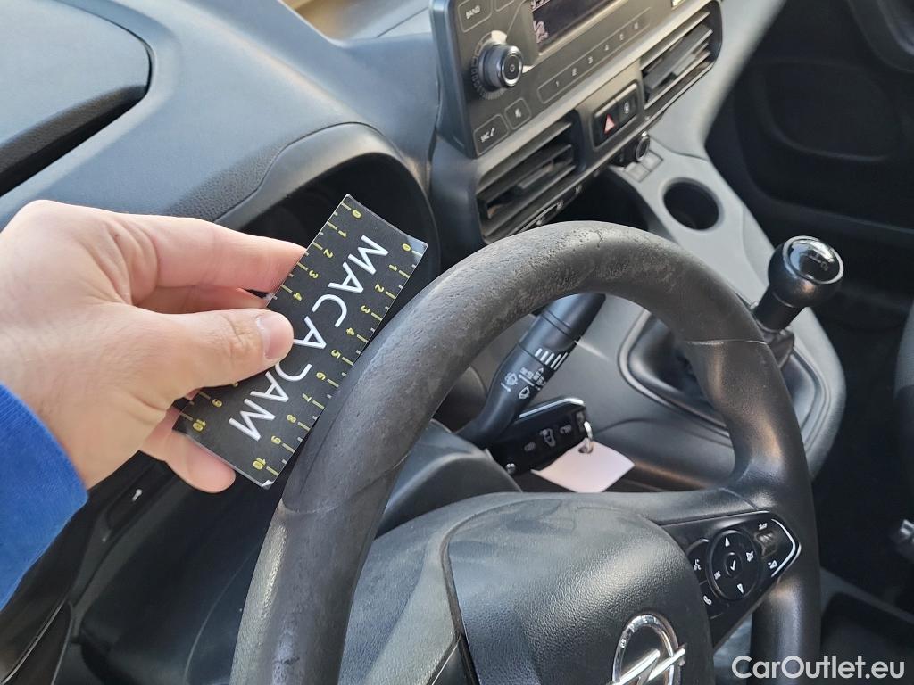  Opel  Combo OPEL  / 2018 / 3P / furgón derivado de turismo 1.6 TD S/S 74kW (100CV) Express L H1 650 #43