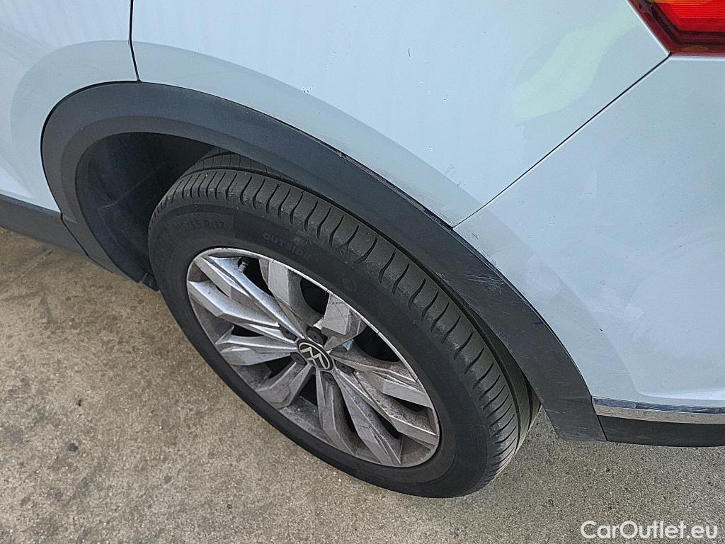  Volkswagen  T-ROC VOLKSWAGEN  / 2017 / 5P / todoterreno Advance 1.6 TDI 85kW (115CV) #13