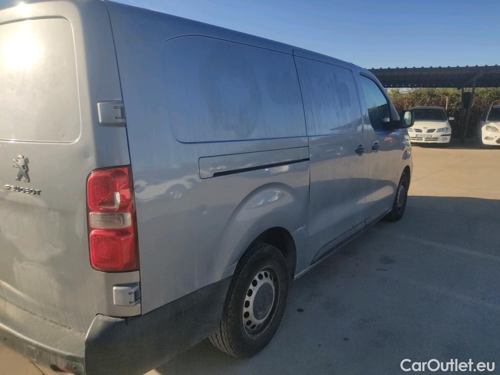  Peugeot  Expert PEUGEOT  / 2016 / 4P / furgón Furgón Premium 2.0 BlueHDi 120 S&S Long #26