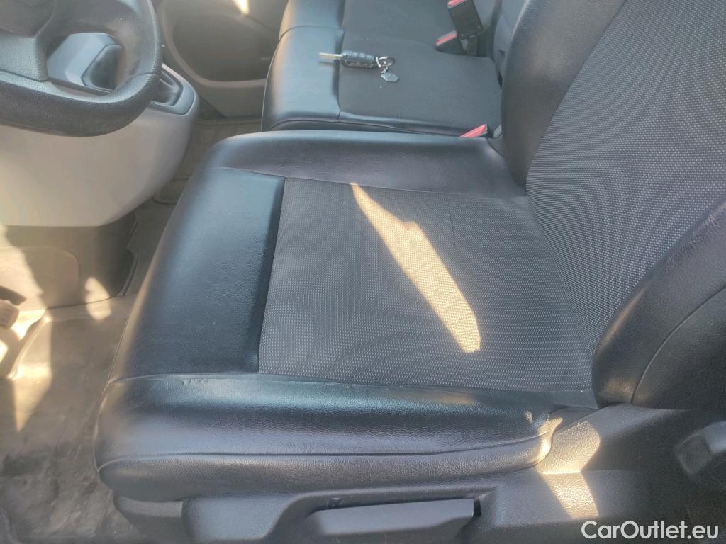  Peugeot  Expert PEUGEOT  / 2016 / 4P / furgón Furgón Premium 2.0 BlueHDi 120 S&S Long #24