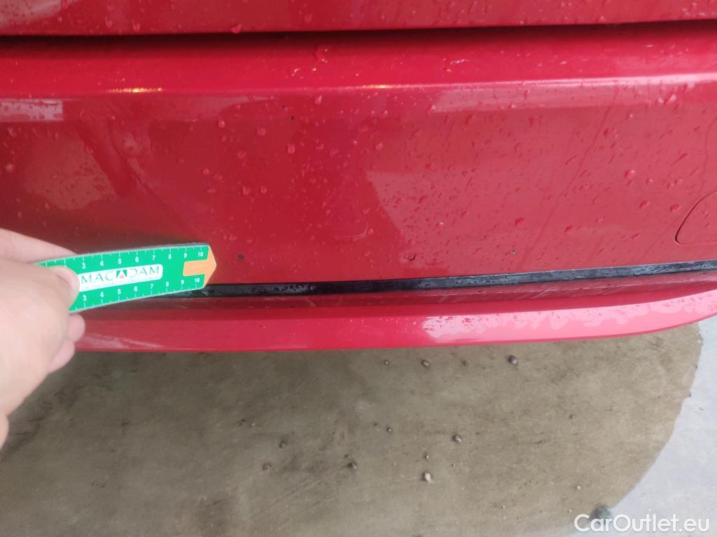  Toyota  Corolla TOYOTA  / 2019 / 5P / familiar 2.0 180H STYLE E-CVT TOURING SPORT #20