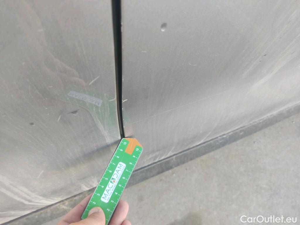  Peugeot  Expert PEUGEOT  / 2016 / 4P / furgón Furgón Premium 2.0 BlueHDi 120 S&S Long #46