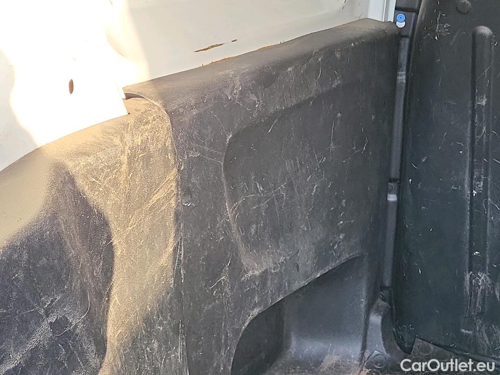  Opel  Combo OPEL  / 2018 / 3P / furgón derivado de turismo 1.6 TD S/S 74kW (100CV) Express L H1 650 #37