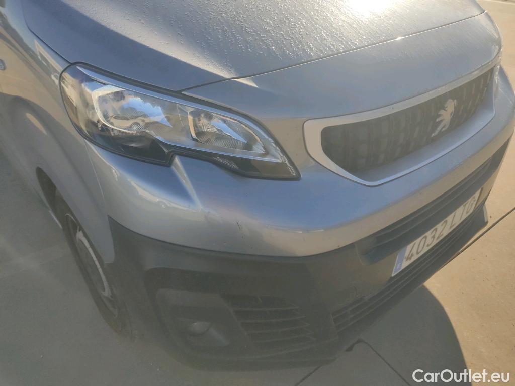  Peugeot  Expert PEUGEOT  / 2016 / 4P / furgón Furgón Premium 2.0 BlueHDi 120 S&S Long #33