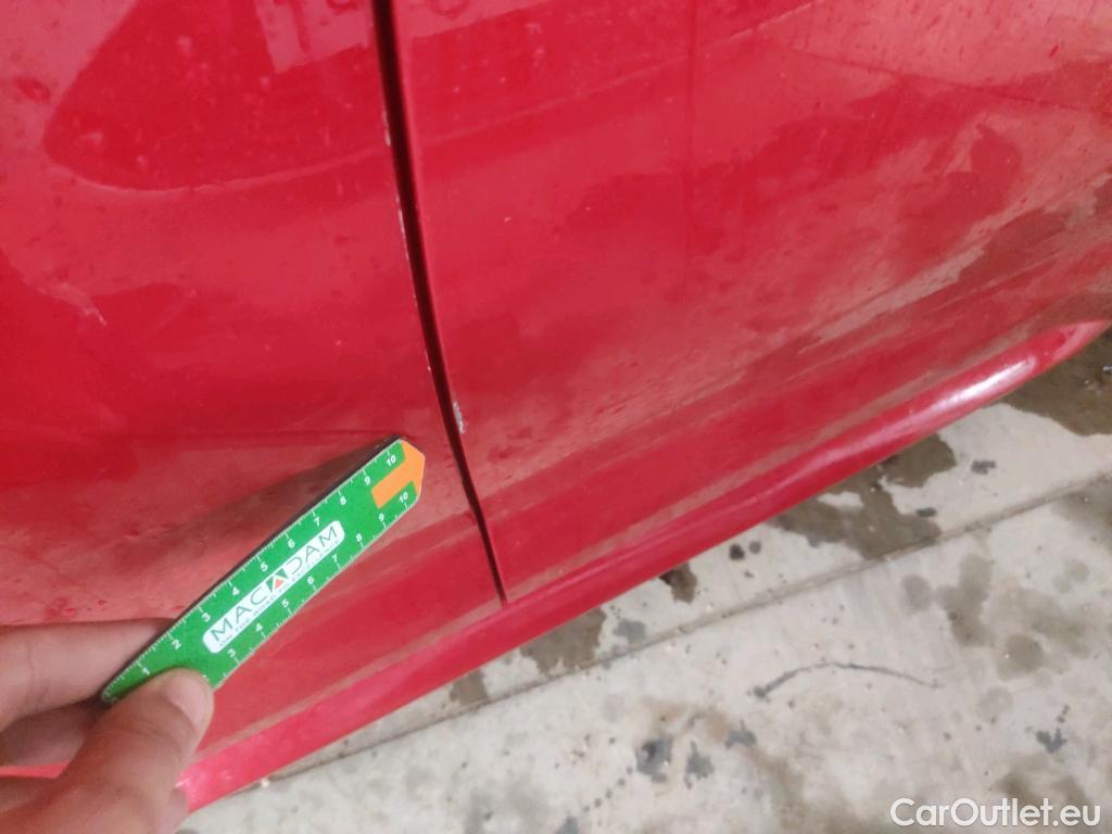  Toyota  Corolla TOYOTA  / 2019 / 5P / familiar 2.0 180H STYLE E-CVT TOURING SPORT #25