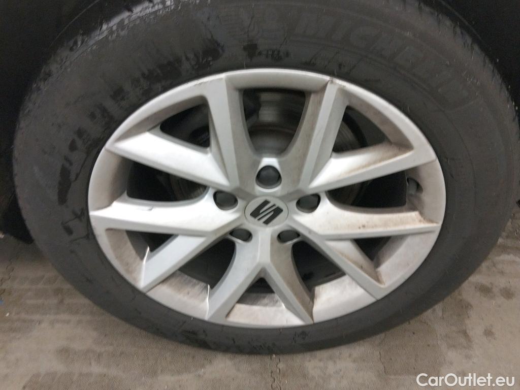  Seat  Leon SEAT Nuevo León / 2020 / 5P / familiar SP 2.0 TDI 85kW Style Go(SP) #3