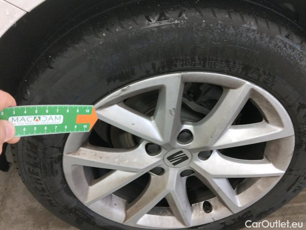  Seat  Leon SEAT Nuevo León / 2020 / 5P / familiar SP 2.0 TDI 85kW Style Go(SP) #6