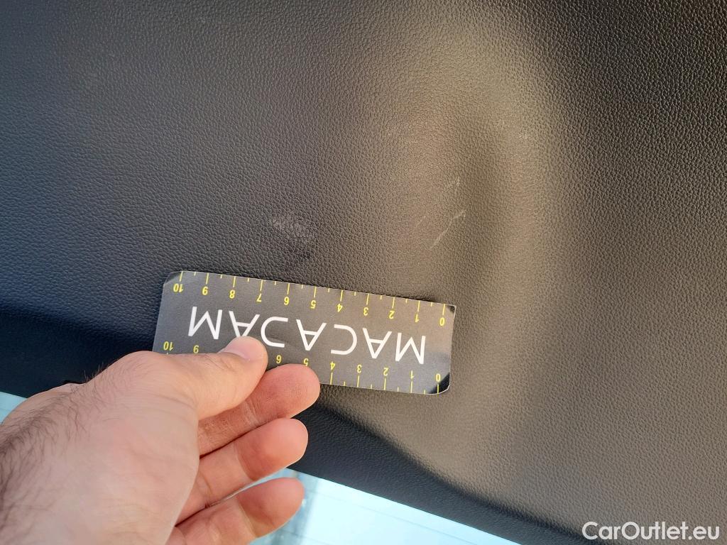  Volkswagen  T-ROC VOLKSWAGEN  / 2017 / 5P / todoterreno Advance 1.6 TDI 85kW (115CV) #8