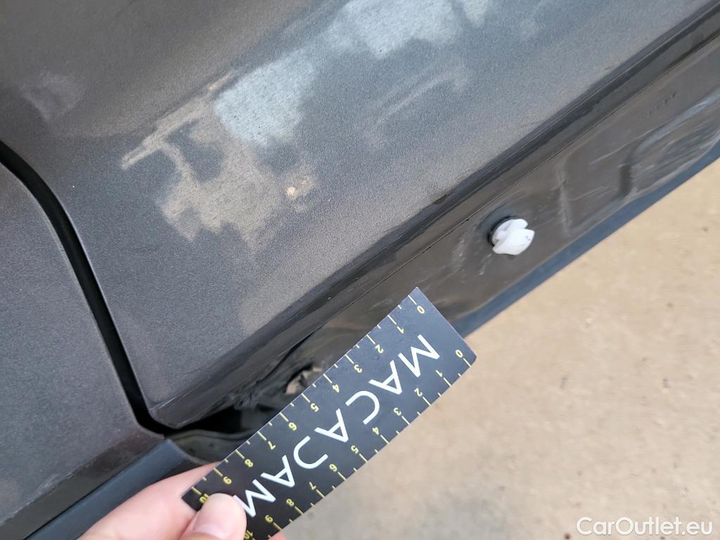  Volkswagen  T-ROC VOLKSWAGEN  / 2017 / 5P / todoterreno Advance 2.0 TDI 110kW (150CV) DSG (AC2) #10