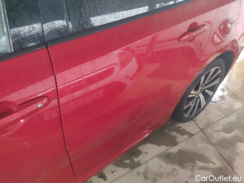  Toyota  Corolla TOYOTA  / 2019 / 5P / familiar 2.0 180H STYLE E-CVT TOURING SPORT #24