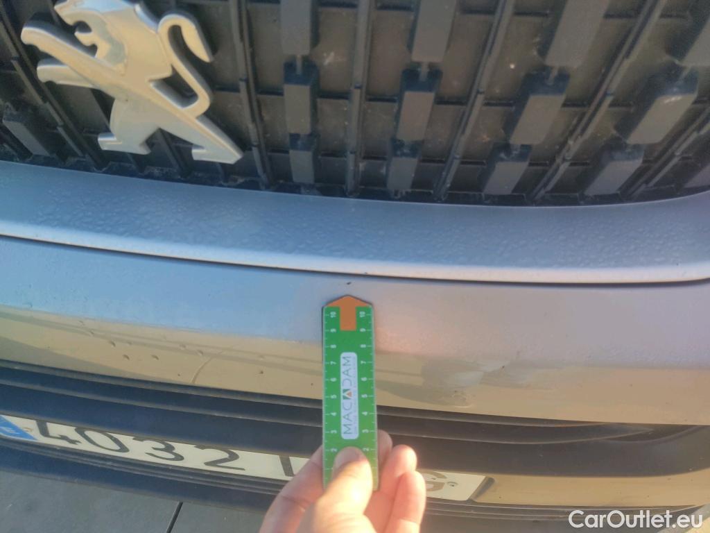  Peugeot  Expert PEUGEOT  / 2016 / 4P / furgón Furgón Premium 2.0 BlueHDi 120 S&S Long #35